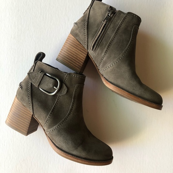 UGG Shoes - ‼️SALE‼️ Ugg Boots